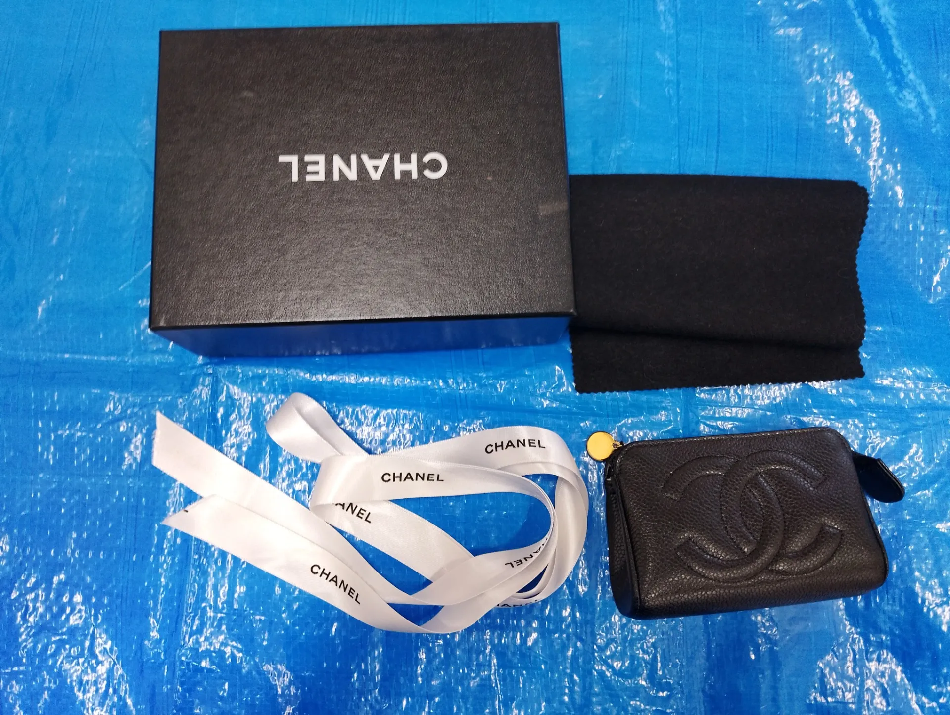 古いCHANELバッグも買取可能な店